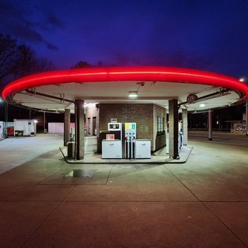 Feed image of Petrol Station Dresden
