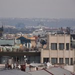 Gallery image of Ara