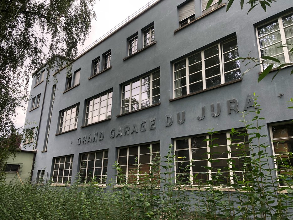 Grand Garage du Jura in Biel/Bienne by Eduard Schmid