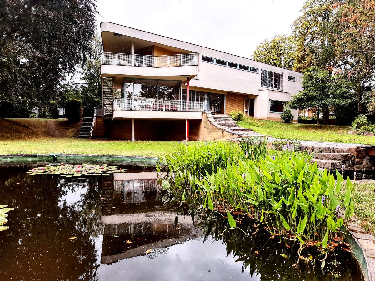 Haus Schminke in Löbau by Hans Scharoun