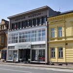 Gallery image of Wenke's department store